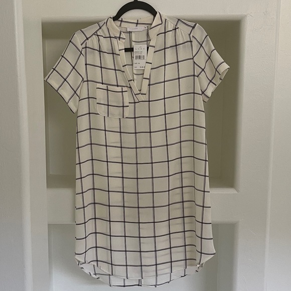 Lush Woman’s Dress - Picture 3 of 5